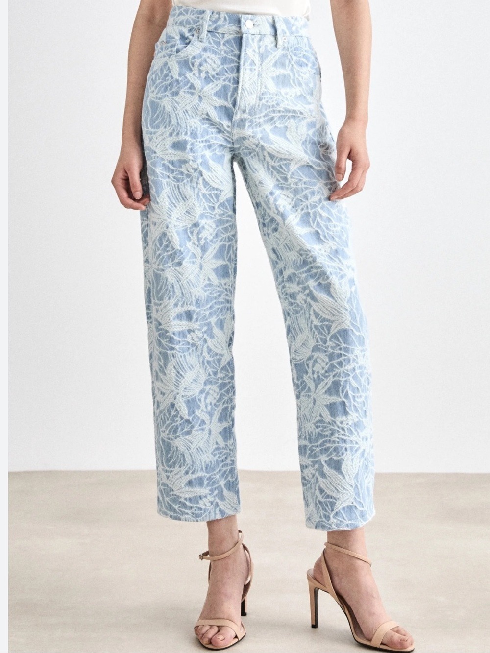 Robert Graham Blue and White Paisley Print Pants denim like fabric size 12